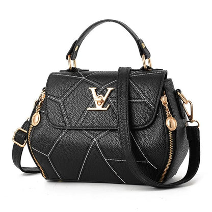 De L'Volue - Louis' Handbag Collection