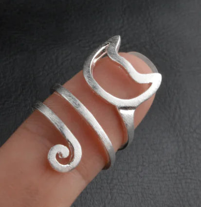 Show Your Love for Cats with the Adjustable Cat Ring