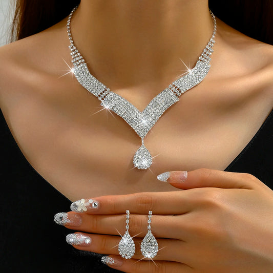 Luxury Water Drop Rhinestone Necklace & Earring Set – 3-Piece Collection