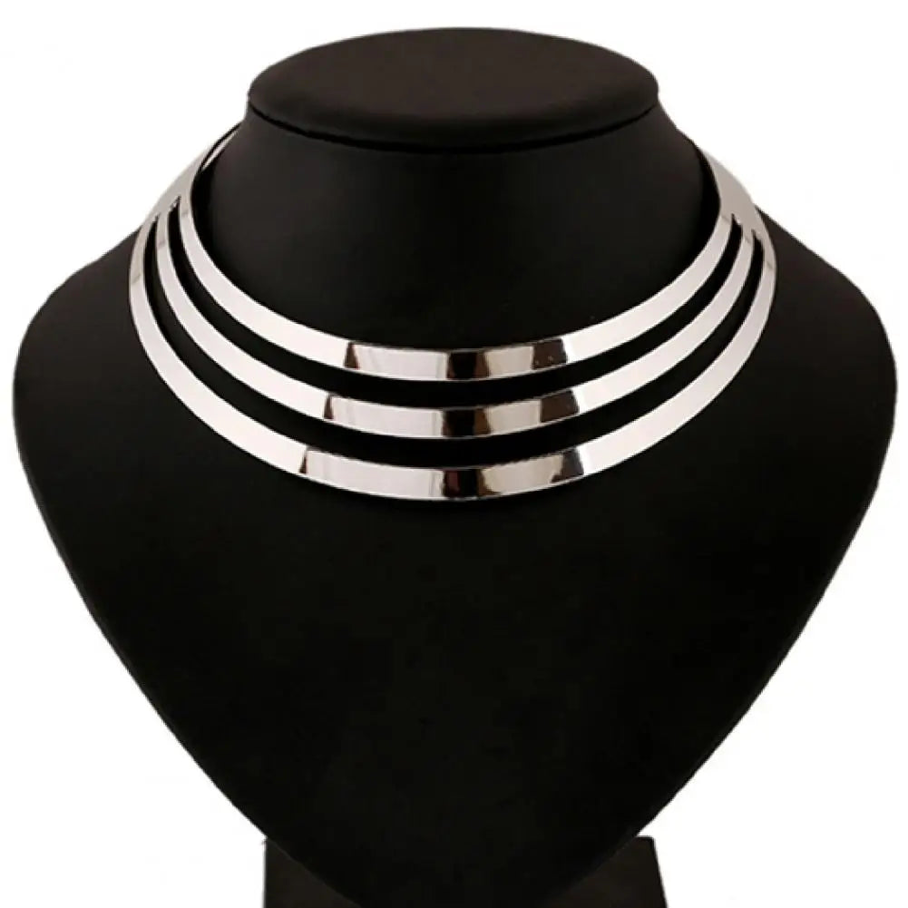 Bold Alloy Layered Necklace