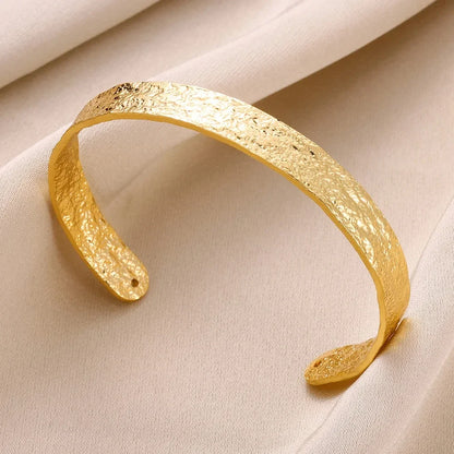 Wrinkle Textured Cuff Bracelet