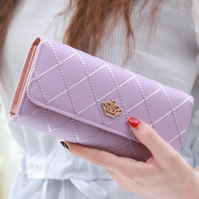 Diamond Pattern Elegant Wallet With Crown Buckle