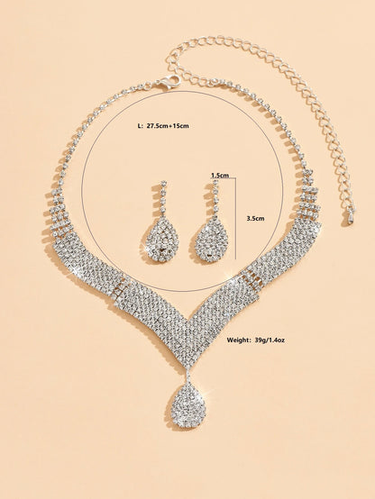 Luxury Water Drop Rhinestone Necklace & Earring Set – 3-Piece Collection