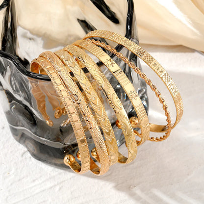 7-Piece Gold Punk Bracelet Set for Women – Streetwear Edge