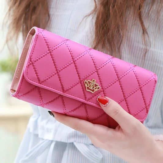 Diamond Pattern Elegant Wallet With Crown Buckle