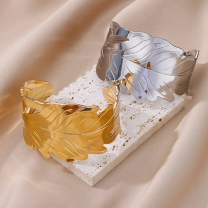 Wrinkle Textured Cuff Bracelet
