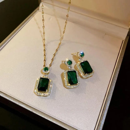 Elegant Quadrate Rhinestone 4-Piece Jewelry Set – Necklace, Earrings, Ring, and Bracelet