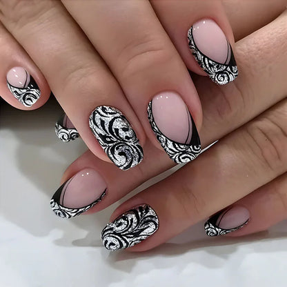 French Black Line Design Nails (24-Piece Set)