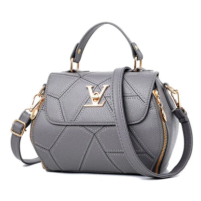 De L'Volue - Louis' Handbag Collection