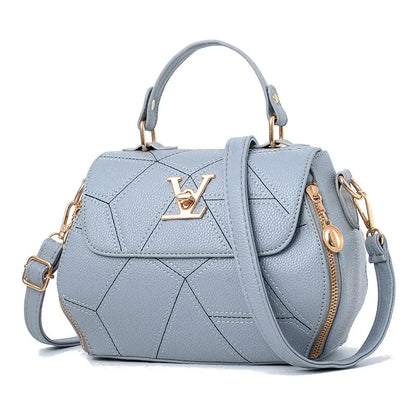 De L'Volue - Louis' Handbag Collection